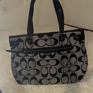 black and grey coach vintage bag